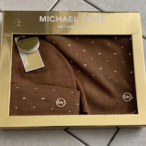Michael Kors brown Hat and Scarf Set with Details